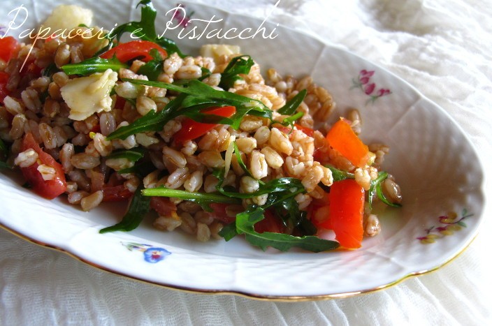 Insalata di Farro con Pomodorini Rucola e Grana